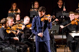 Niezapomniany wieczór z Charliem Siemem