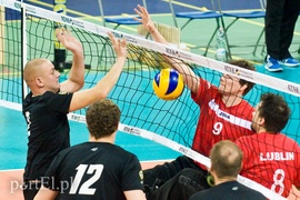 Walka o medale trwa (piłka siatkowa na siedząco)