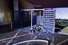 Pożar na stacji paliw