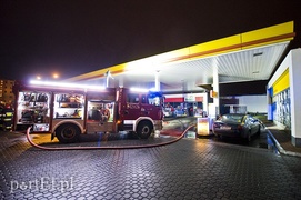 Pożar na stacji paliw