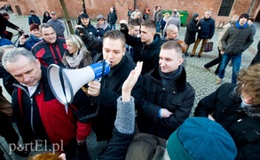 Demokracja po elbląsku, czyli pikieta KOD