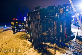 Ciężarówka na  boku, kierowca pijany (aktualizacja)