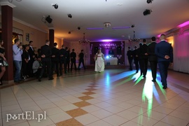 Polonez zatańczony trójkami