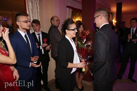 Polonez zatańczony trójkami