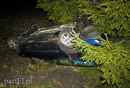 Auto na dachu, a kierowca zniknął