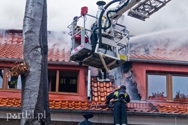 Pożar na Sadowej, mieszkańcy ewakuowani
