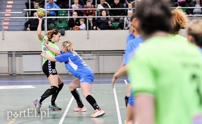 Start pokonał Piotrcovię. 10 bramek Sylwii Lisewskiej (piłka ręczna)