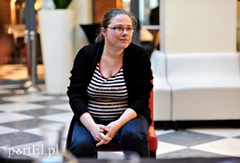 Jedna z nich zmieni się razem z nami Jedna z nich zmieni się razem z nami