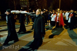 Z krzyżem przez miasto