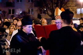 Z krzyżem przez miasto