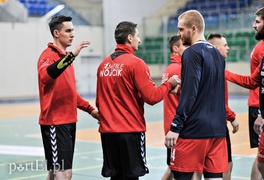 Meblarze pokonali Wybrzeże! (piłka ręczna)