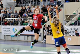 Challenge Cup: jednobramkowa zaliczka Hiszpanek (piłka ręczna)