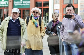 Wieszakiem w aborcję