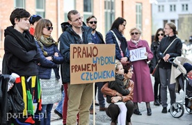 Wieszakiem w aborcję