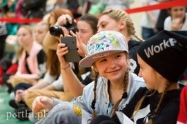 Tańcz, nie żałuj podłogi!