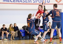 Meblarze rozczytali SMS (piłka ręczna)