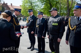 Dla strażaków awanse, dla komendanta emerytura