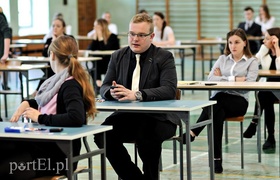 Czy \"królowa nauk\" da im w kość?