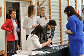 Czy \"królowa nauk\" da im w kość?