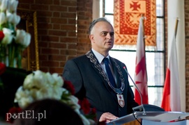 Święty Mikołaj ma pomóc miastu