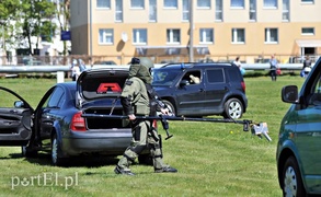 Tu siedzi się bezkarnie, a strzela legalnie