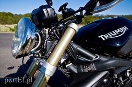 Wypadek motocyklisty. Mężczyzna trafił do szpitala