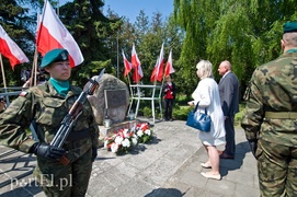 Oddali  hołd byłym więźniom