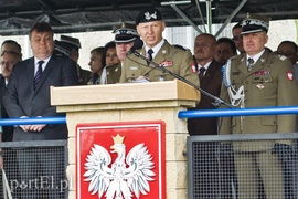 Dobra zmiana generałów