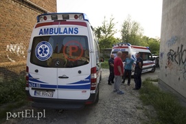 18-latek szalał z nożem na Wiejskiej. Zranił policjantkę, padły strzały