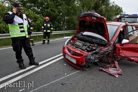 Droga nr 22 była zablokowana. Wypadek w Karczowiskach Górnych