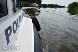 Nuda, nic się nie dzieje. I dobrze