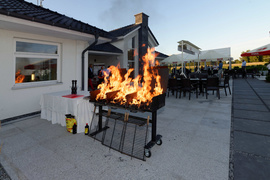 Wielkie otwarcie restauracji w Sand Valley