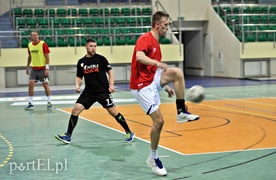 Meblarze wznowili treningi