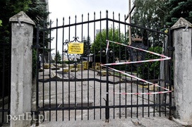 Kościół w kolorze perłowym