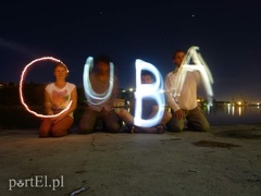 Jej domem jest cały świat  (Podróże małe i duże, odc. 6) 