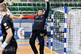 Wicemistrzowie pokonali Wójcika (piłka ręczna)