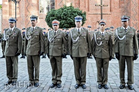 Żołnierze opanowali starówkę