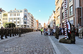 Żołnierze opanowali starówkę
