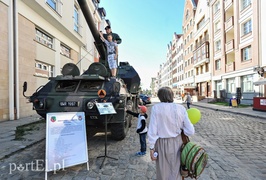 Żołnierze opanowali starówkę