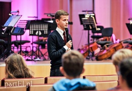 Maturzyści poważnie uzależnią się od muzyki poważnej