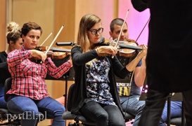 Maturzyści poważnie uzależnią się od muzyki poważnej