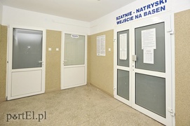 Cztery centymetry do pełni szczęścia na basenie