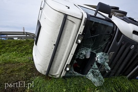 Tir zablokował ruch na siódemce