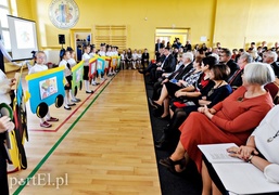 Chodzili tu dziadkowie, chodzą wnuki, czyli 70 lat SP 4