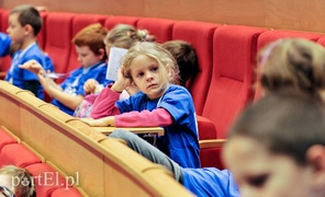 Mali studenci w krainie nauki