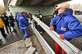 Ścianka z paneli ma zatrzymać wodę