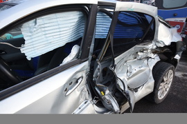 Renault zderzył się z tramwajem