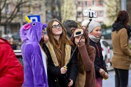 Stój, nie ruszaj się, a pomożesz zwierzakom