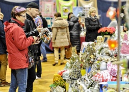 Na jarmarku zapachniało już świętami