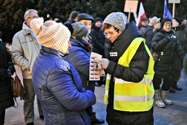 Protestowali przeciwko rządowi PiS: - Czujemy się zagrożeni